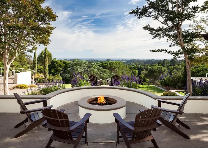 Chaminade Resort&Spa